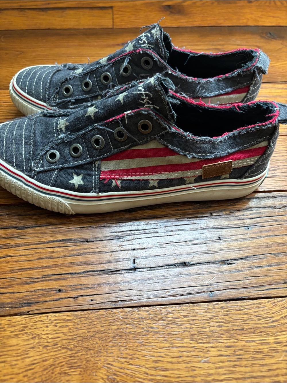 Star-Spangled Canvas Slip-On Sneakers - Navy/Red